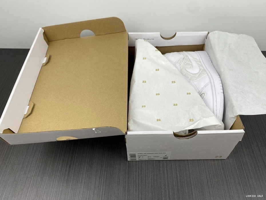 Reps 1 - Quilted (W) Mid Jordan DB6078-100 White 0515
